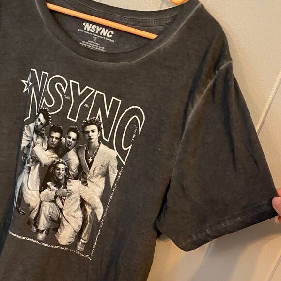 NSYNC Graphic T-Shirt 1X - Picture 3 of 5